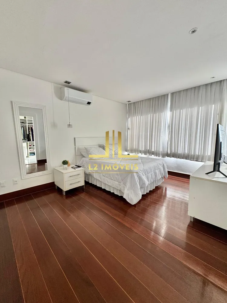 Casa, 6 quartos, 600 m² - Foto 2