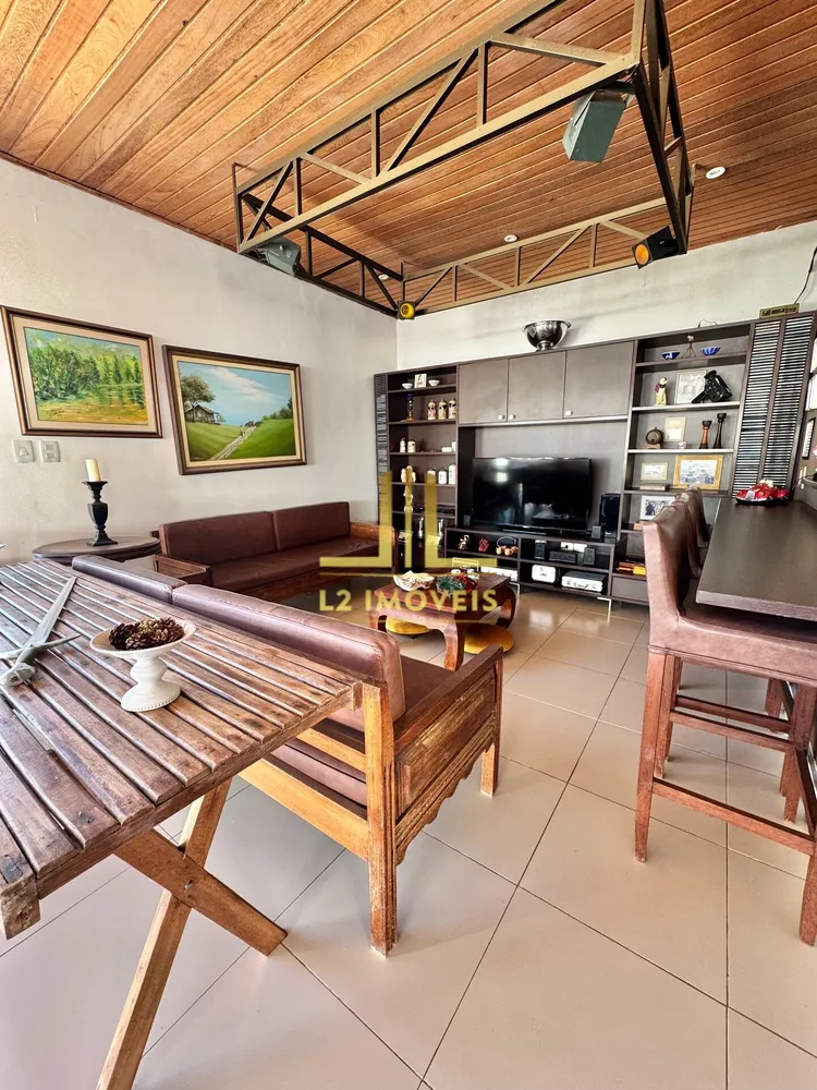 Casa, 6 quartos, 600 m² - Foto 1