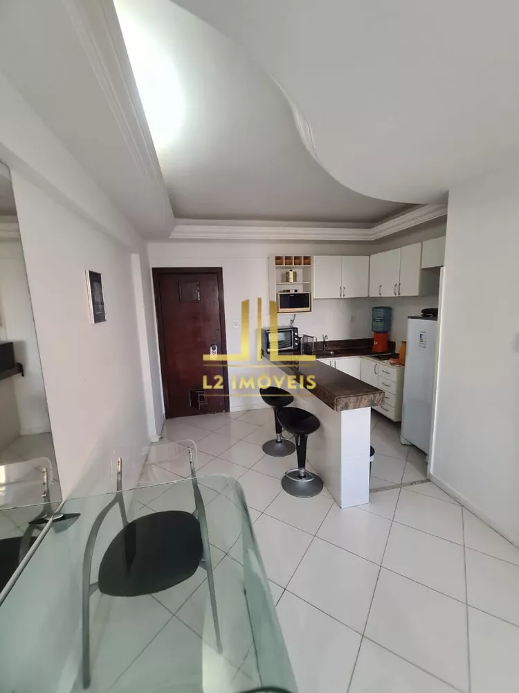 Apartamento à venda com 1 quarto, 48m² - Foto 2