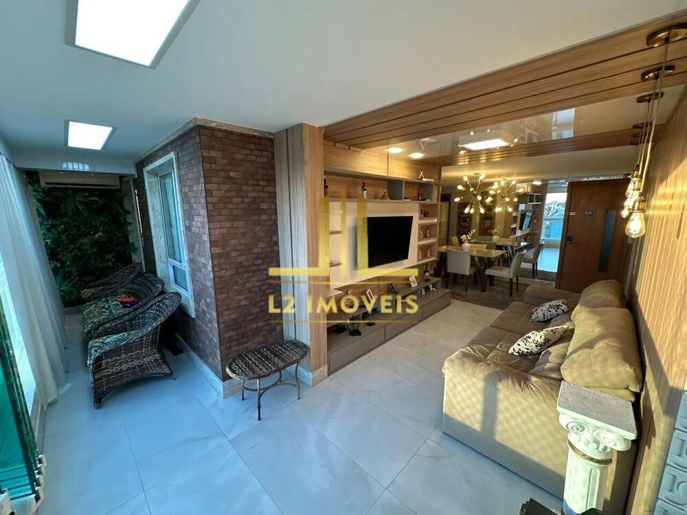 Cobertura, 3 quartos, 206 m² - Foto 1