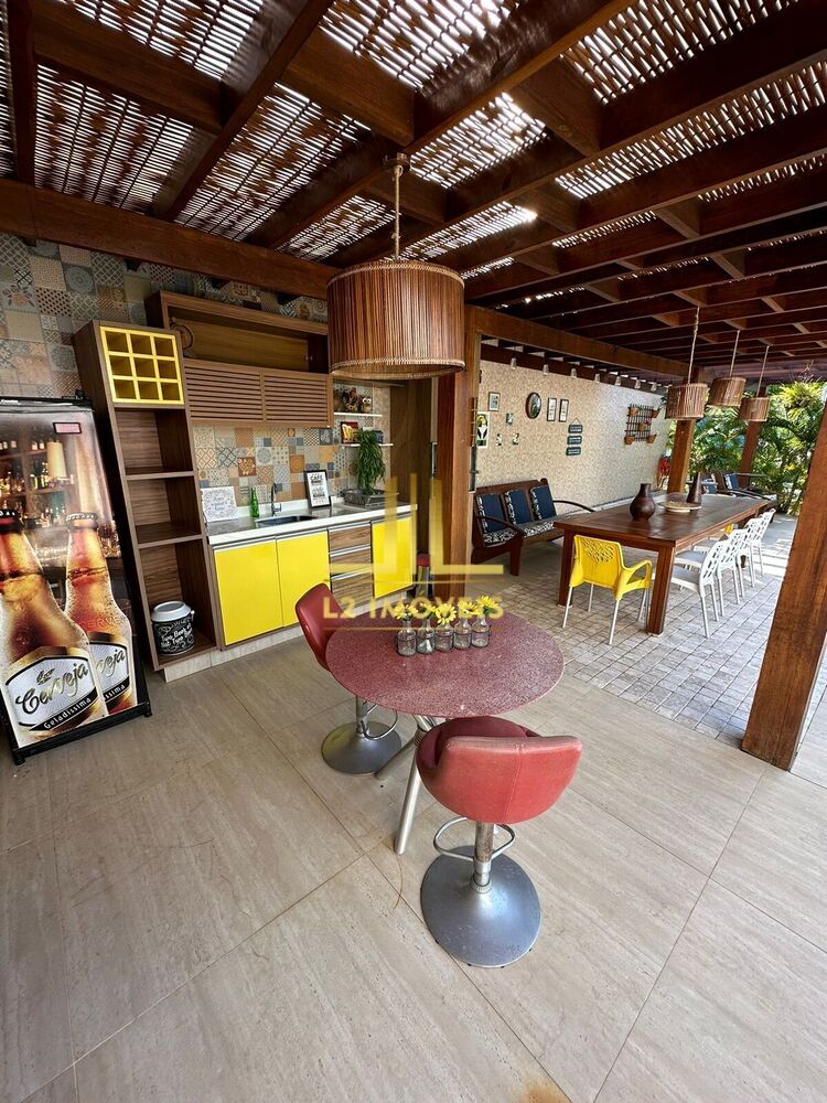 Casa à venda com 4 quartos, 450m² - Foto 5