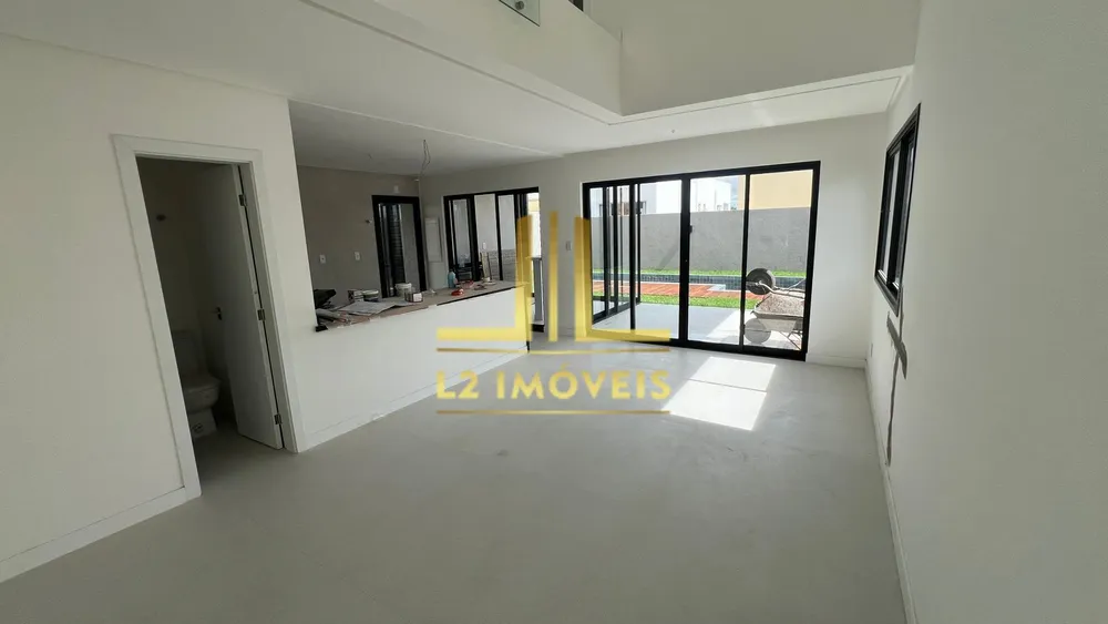 Casa, 4 quartos, 300 m² - Foto 9