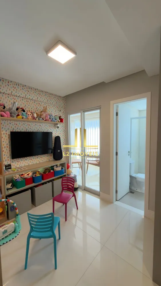 Cobertura, 4 quartos, 270 m² - Foto 2