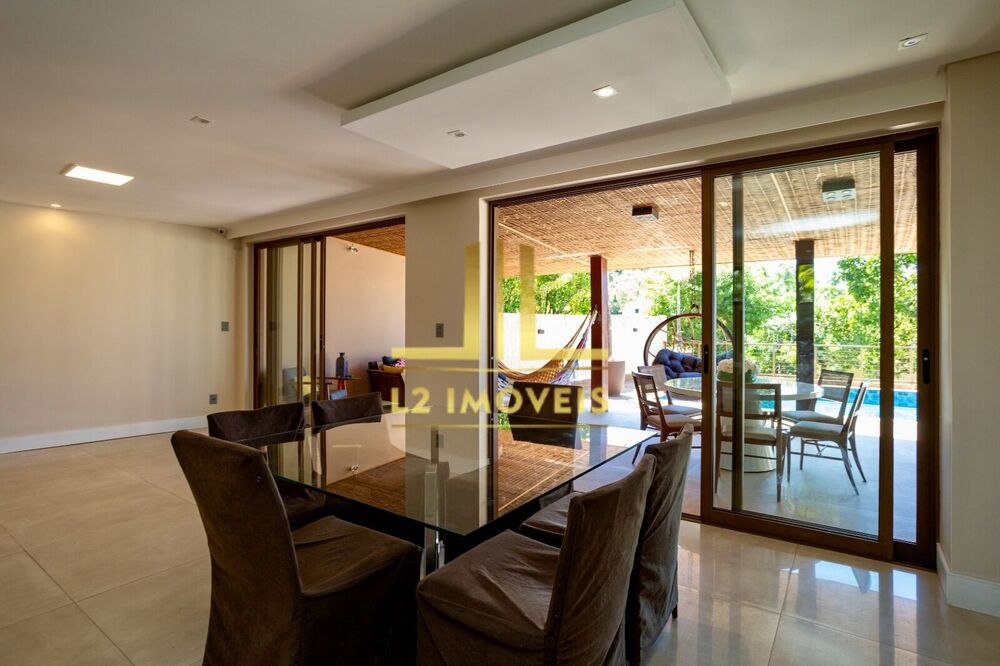 Casa à venda com 4 quartos, 380m² - Foto 6
