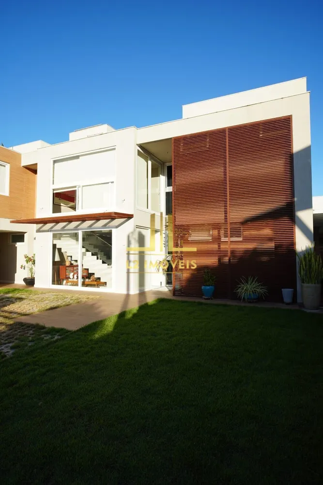 Casa, 8 quartos, 400 m² - Foto 1