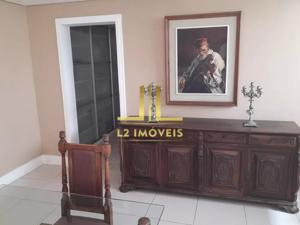 Casa à venda com 6 quartos, 600m² - Foto 18