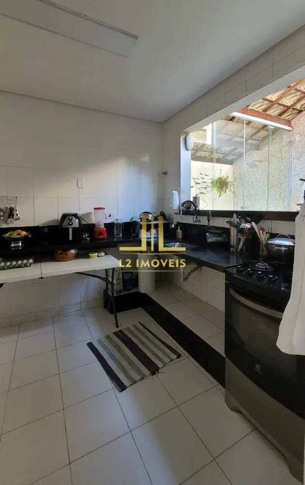 Casa, 3 quartos, 180 m² - Foto 1