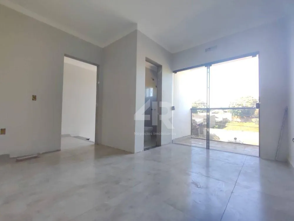 Sobrado, 3 quartos, 200 m² - Foto 2