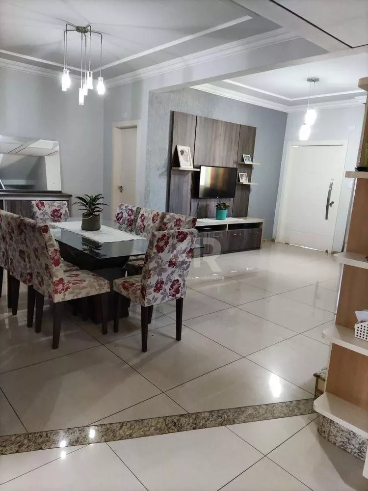 Sobrado à venda com 3 quartos, 179m² - Foto 2