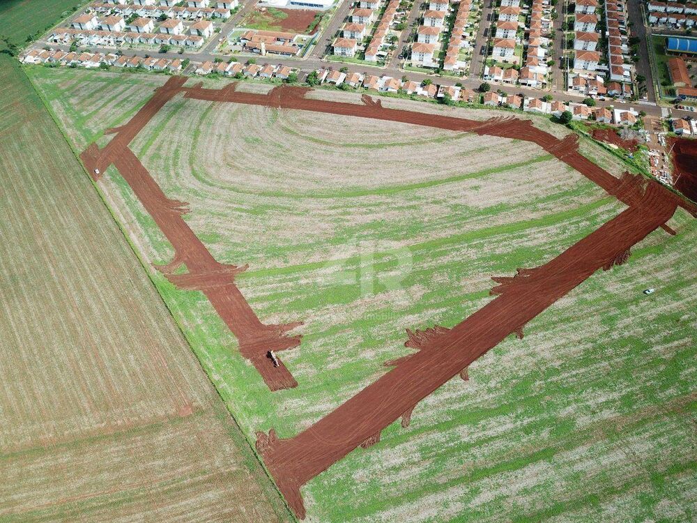 Loteamento e Condomínio, 150 m² - Foto 2
