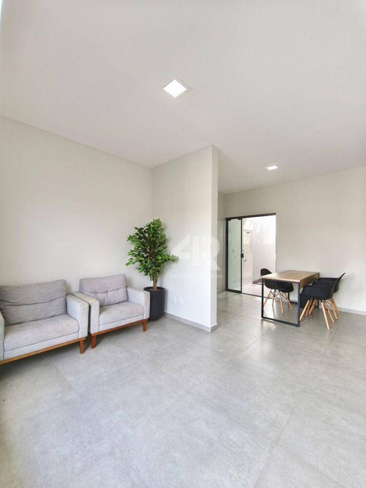 Casa, 3 quartos, 61 m² - Foto 2