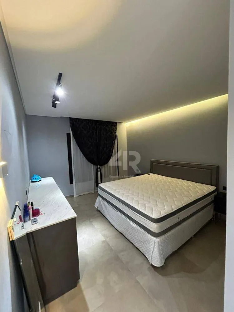 Casa, 4 quartos, 230 m² - Foto 3