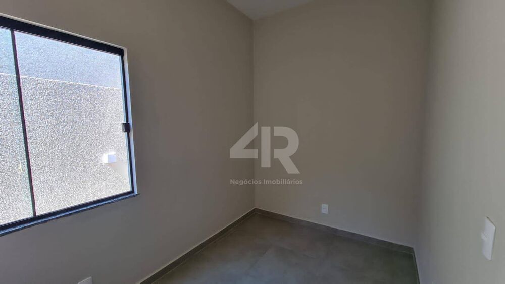 Casa à venda com 3 quartos, 73m² - Foto 5