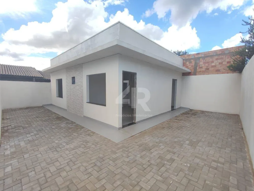 Casa, 2 quartos, 52 m² - Foto 1