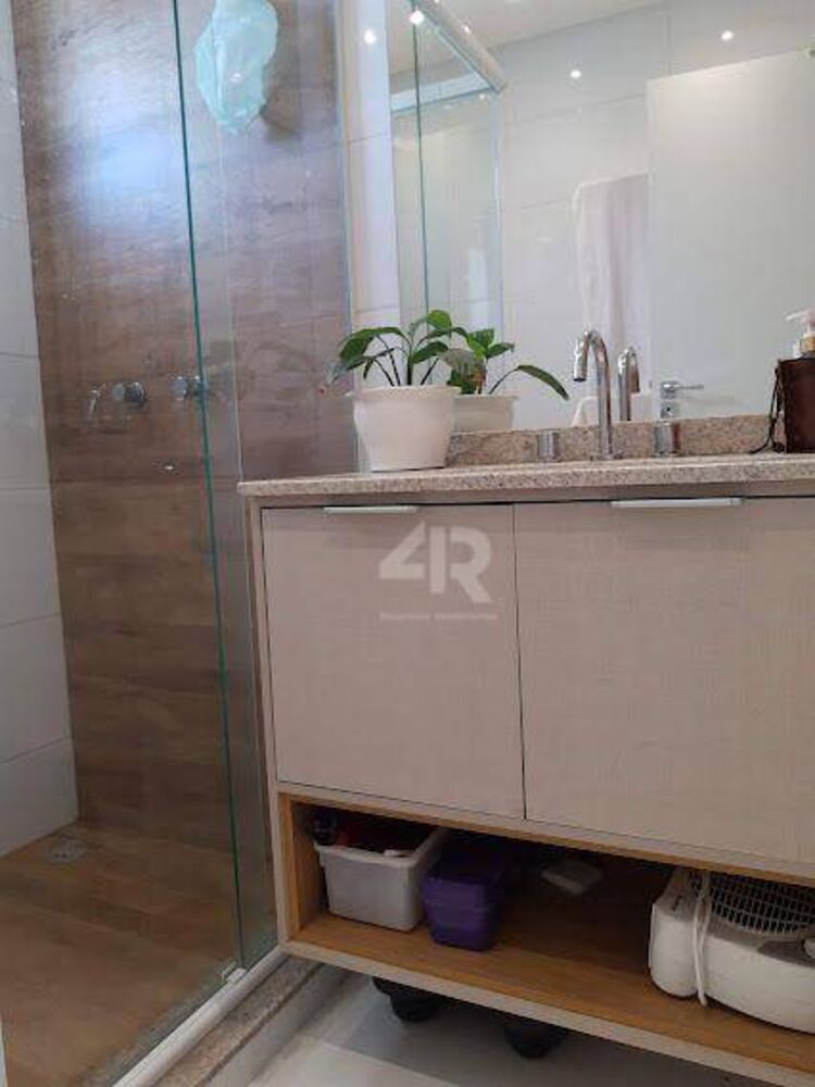 Apartamento à venda com 3 quartos, 98m² - Foto 20