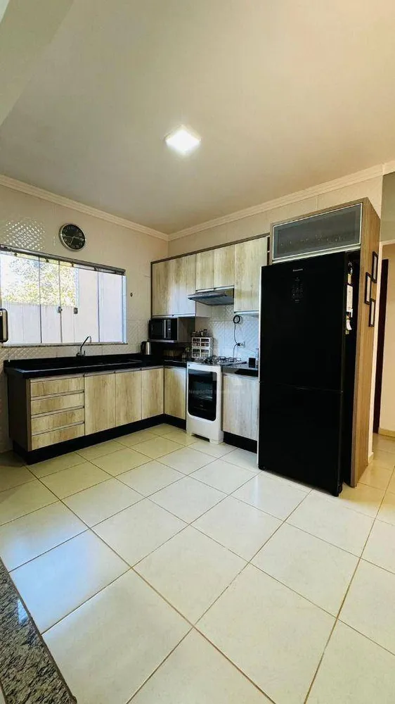 Casa, 2 quartos, 75 m² - Foto 1