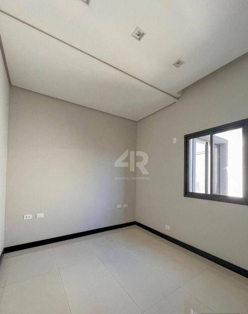 Casa à venda com 3 quartos, 113m² - Foto 6