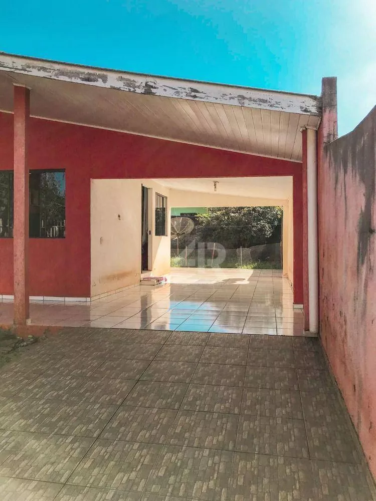 Casa à venda com 2 quartos, 110m² - Foto 2