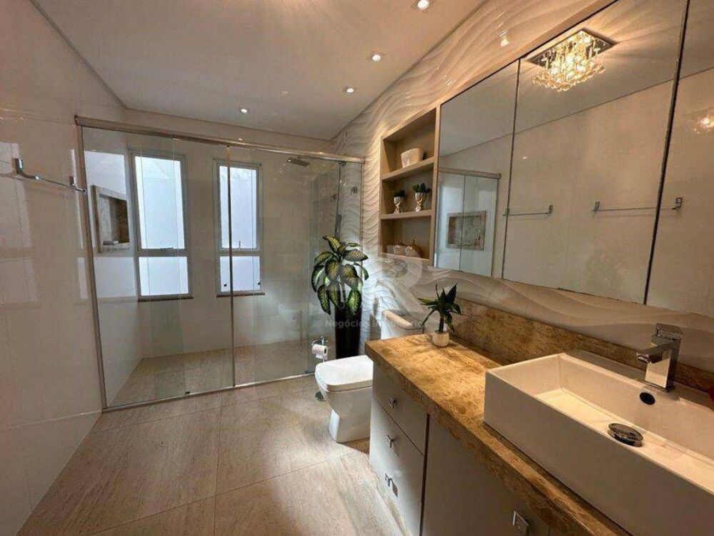 Casa, 3 quartos, 202 m² - Foto 5