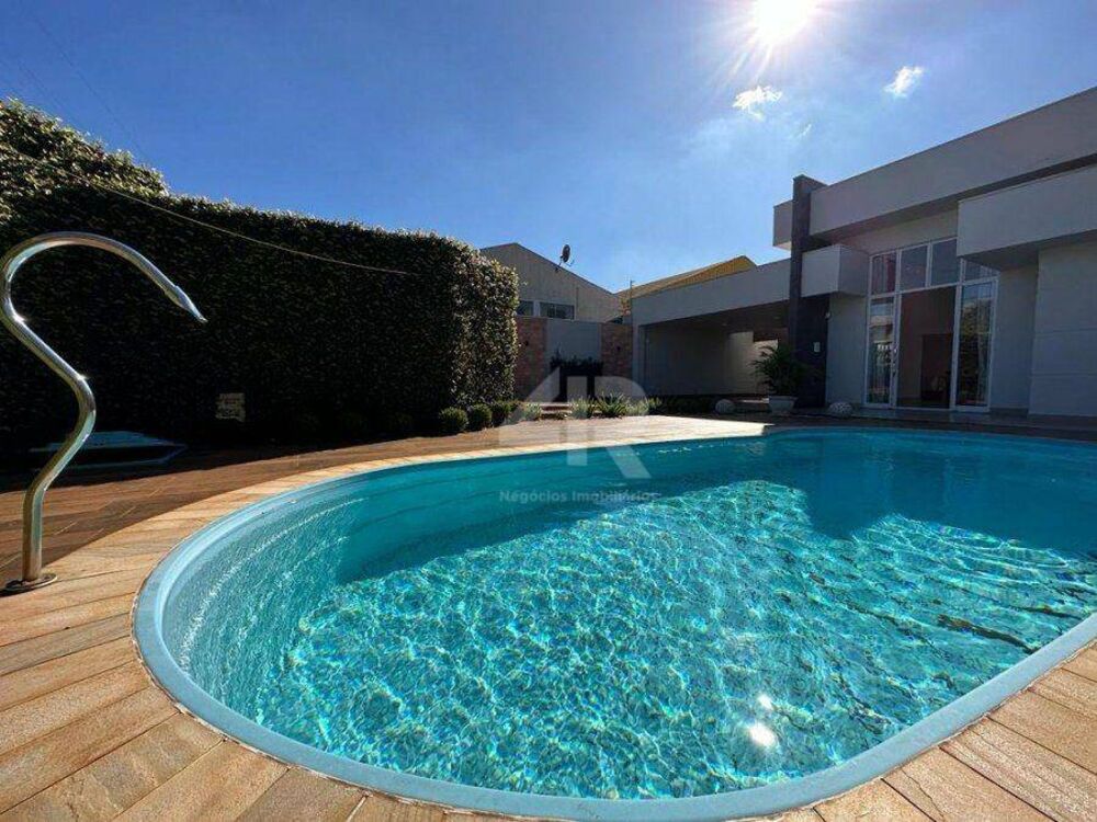 Casa, 3 quartos, 202 m² - Foto 8