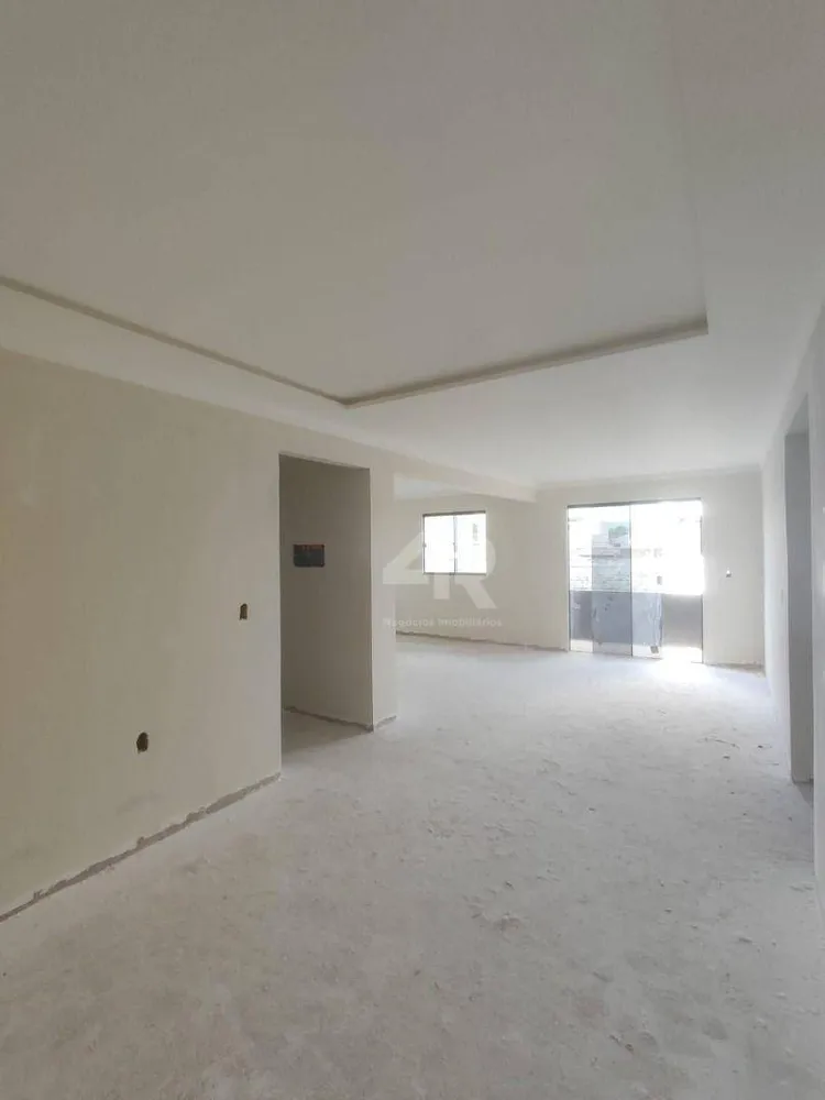 Sala-Conjunto, 210 m² - Foto 1