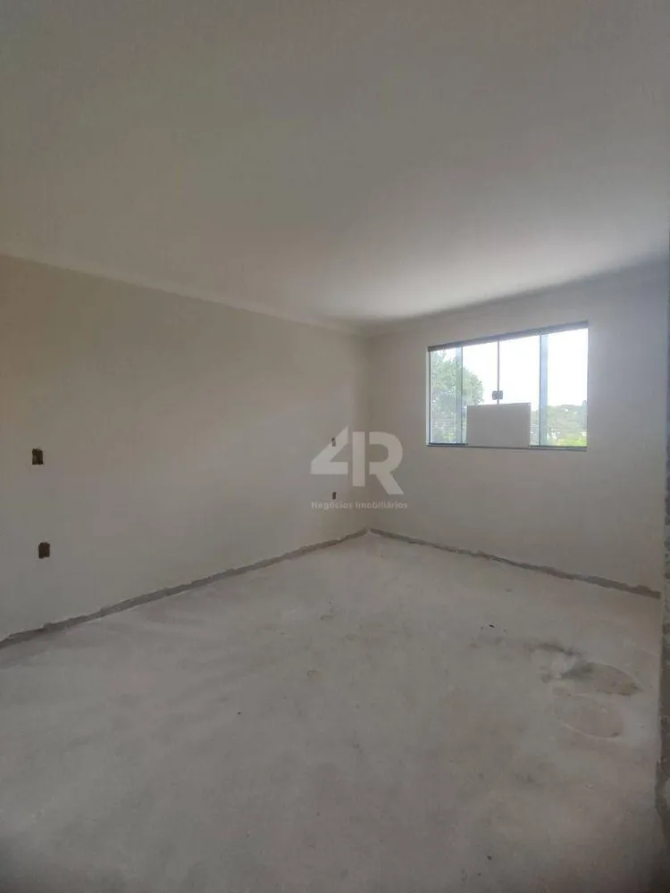 Sala-Conjunto, 210 m² - Foto 2