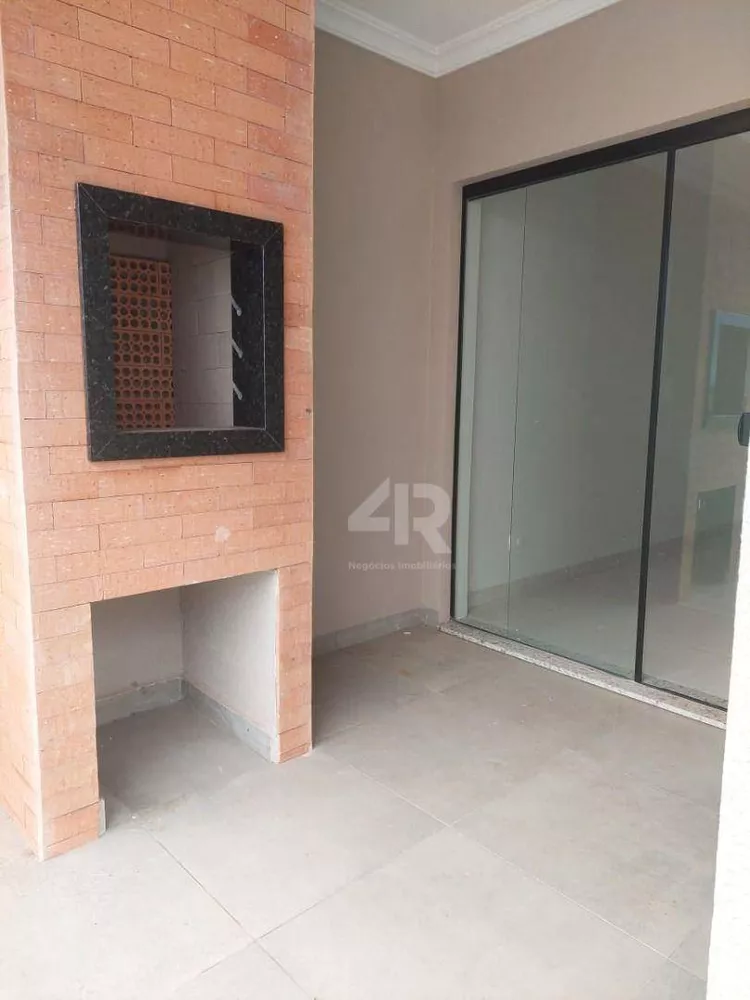 Apartamento à venda com 2 quartos, 85m² - Foto 2