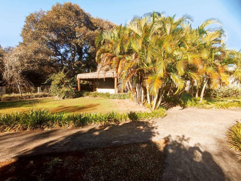 Sobrado, 3 quartos, 320 m² - Foto 1