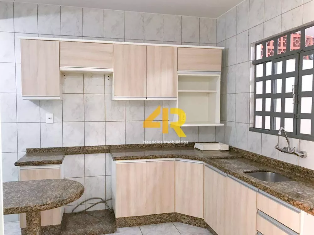 Sobrado à venda com 3 quartos, 130m² - Foto 5