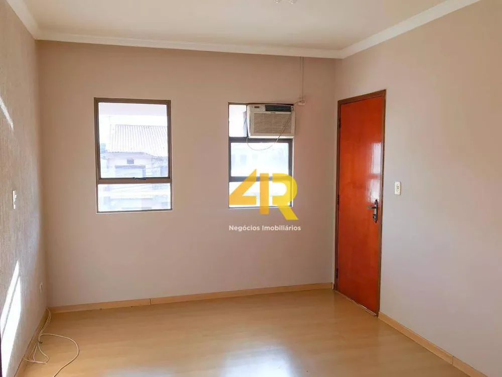 Sobrado à venda com 3 quartos, 130m² - Foto 2