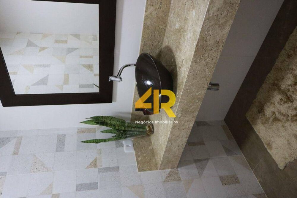 Casa, 4 quartos, 340 m² - Foto 10