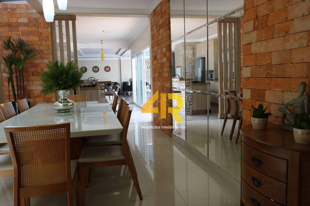 Casa, 4 quartos, 340 m² - Foto 5