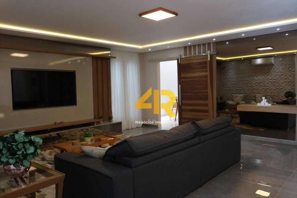 Casa, 4 quartos, 340 m² - Foto 4