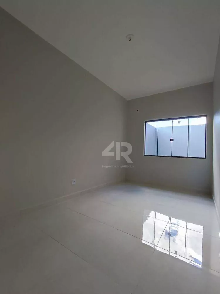 Casa à venda com 2 quartos, 60m² - Foto 7