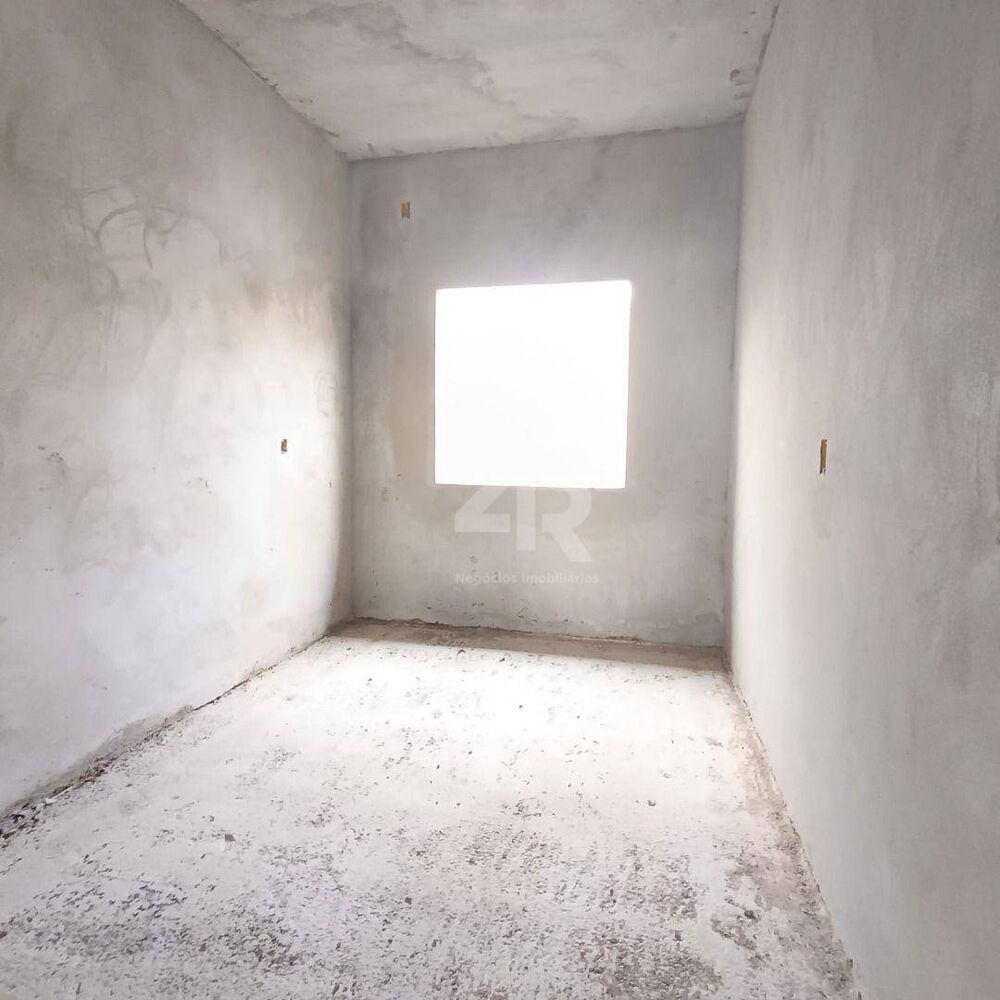 Casa à venda com 2 quartos, 60m² - Foto 5