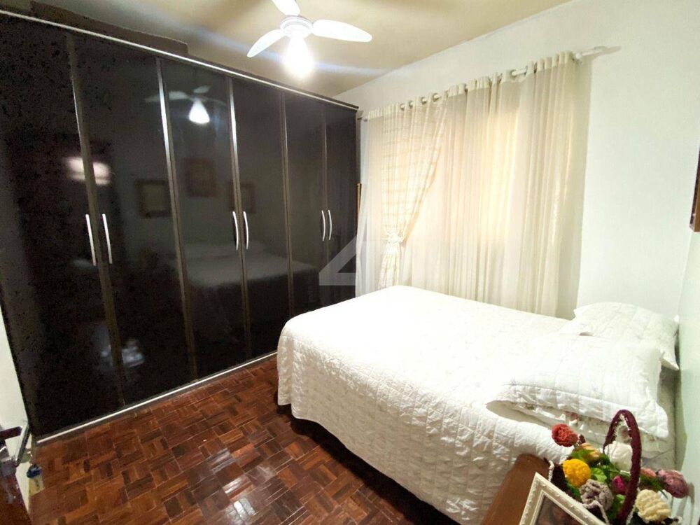 Casa, 4 quartos, 300 m² - Foto 14