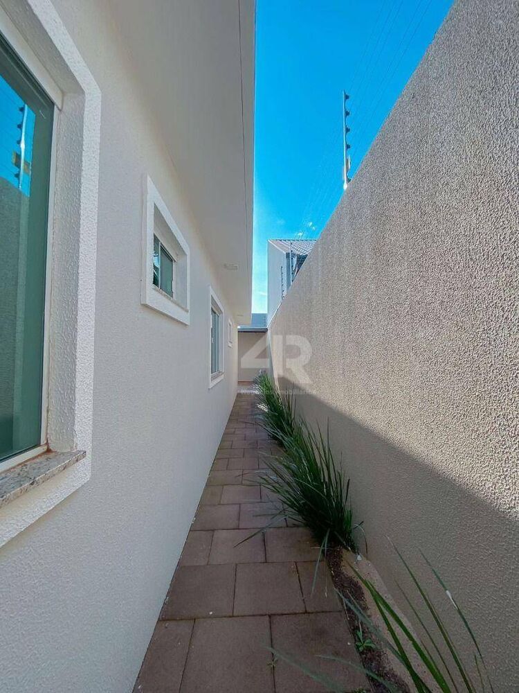 Casa à venda com 3 quartos, 82m² - Foto 10