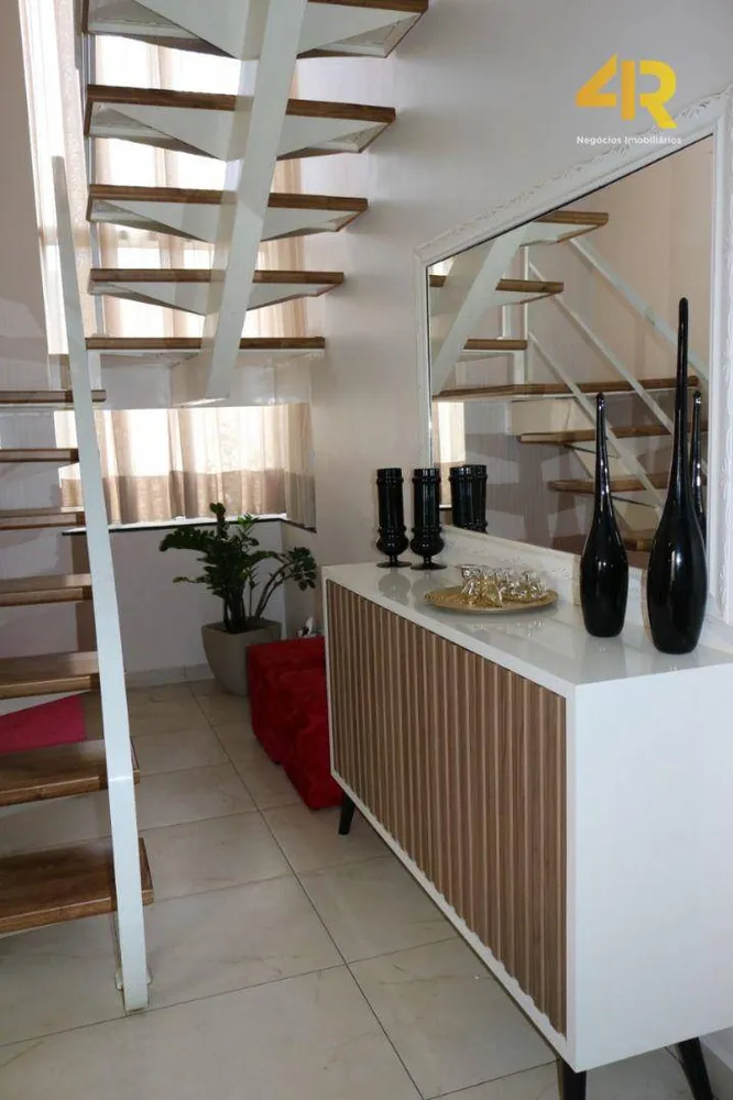 Sobrado, 3 quartos, 164 m² - Foto 2