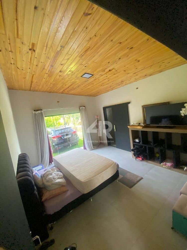 Casa à venda com 3 quartos, 200m² - Foto 6