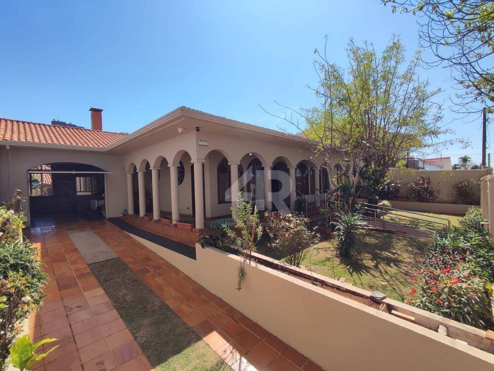 Casa, 3 quartos, 323 m² - Foto 4