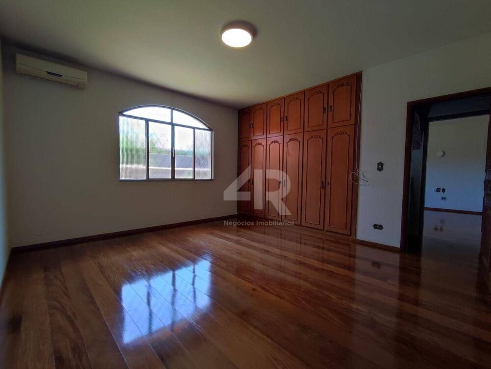 Casa, 3 quartos, 323 m² - Foto 26