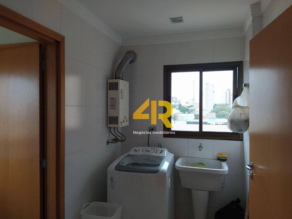 Apartamento à venda com 3 quartos, 184m² - Foto 13