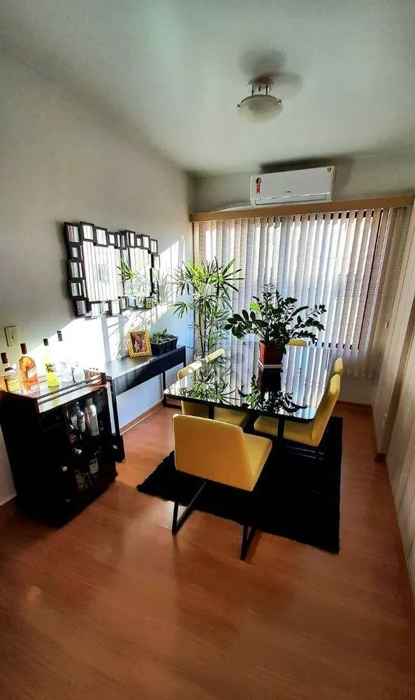 Apartamento à venda com 3 quartos, 76m² - Foto 3