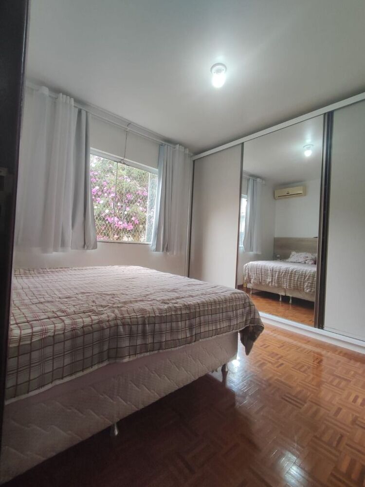 Casa, 5 quartos, 223 m² - Foto 9