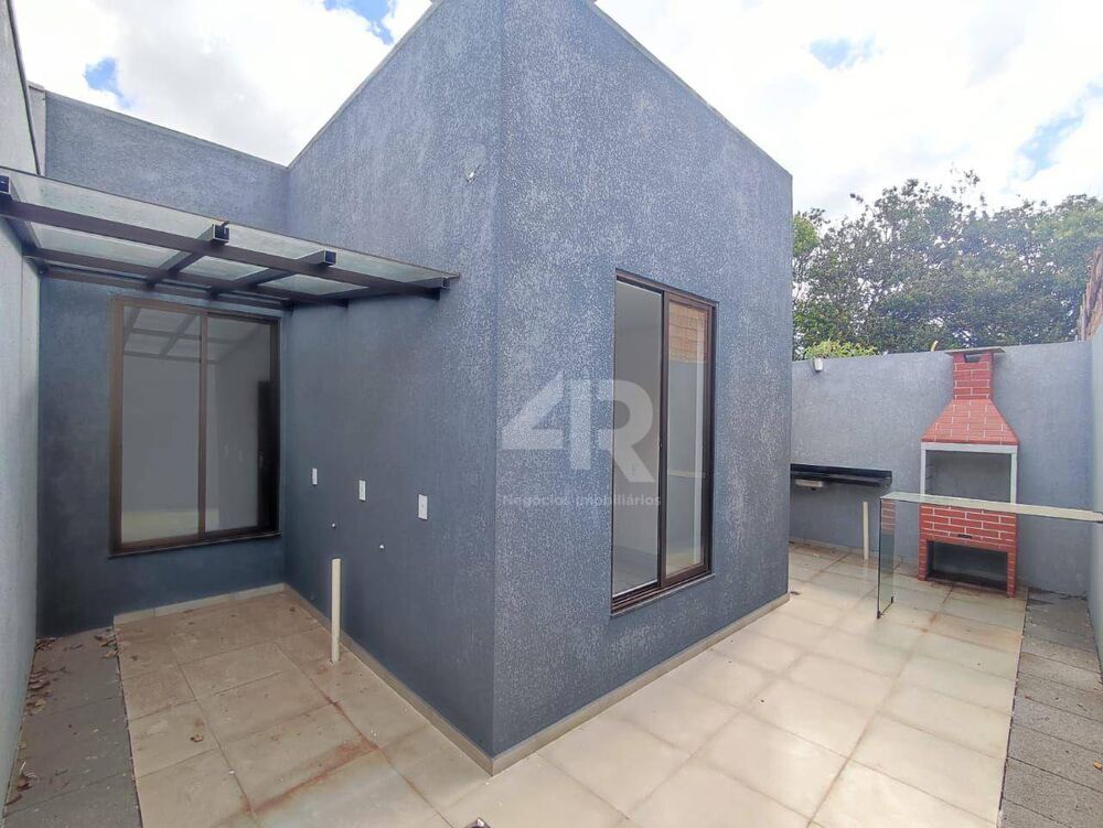 Casa, 3 quartos, 82 m² - Foto 1