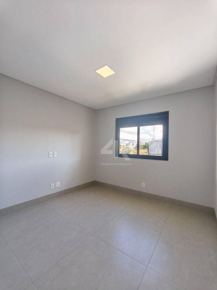 Sobrado, 3 quartos, 214 m² - Foto 6