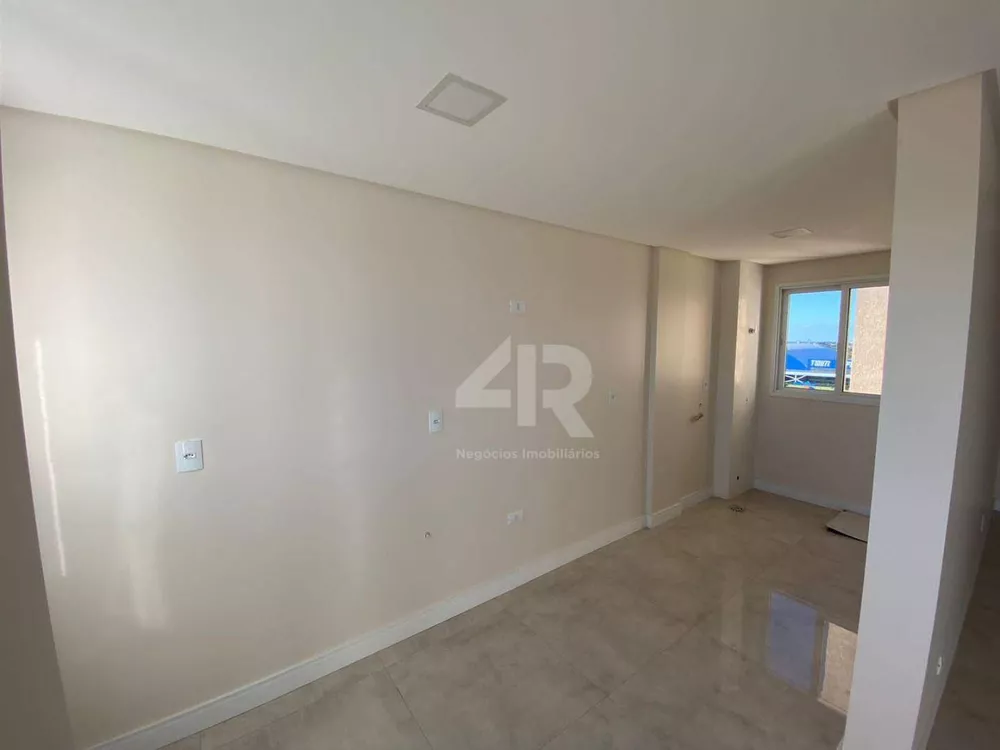 Apartamento à venda com 3 quartos, 91m² - Foto 4