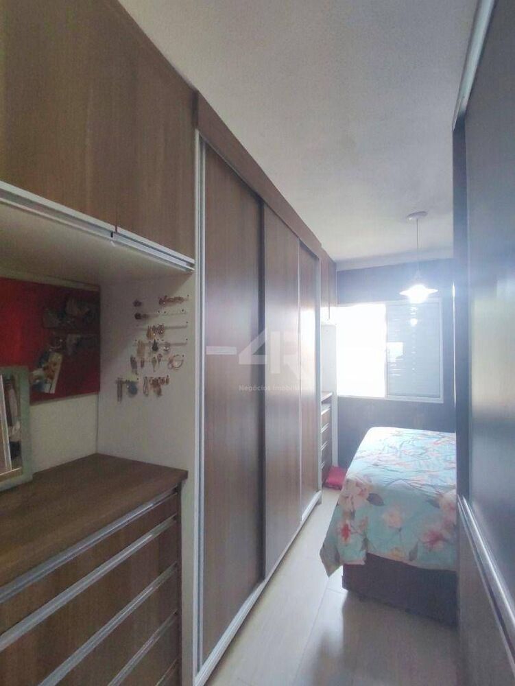 Casa à venda com 3 quartos, 100m² - Foto 13