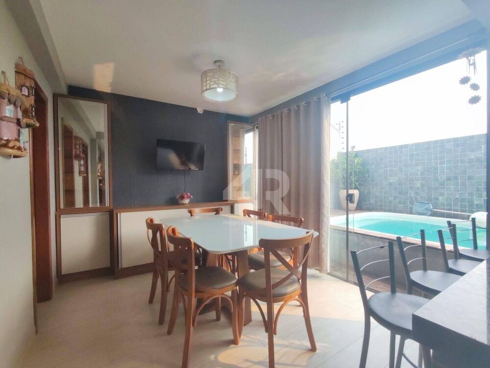 Casa à venda com 3 quartos, 100m² - Foto 9