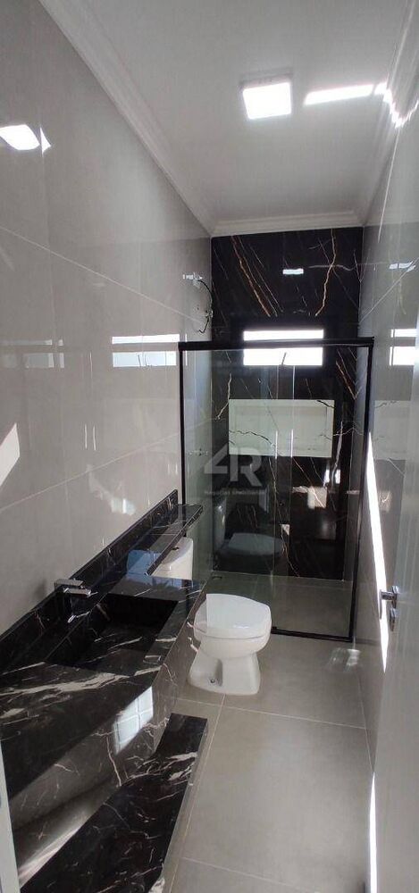 Casa à venda com 3 quartos, 94m² - Foto 13